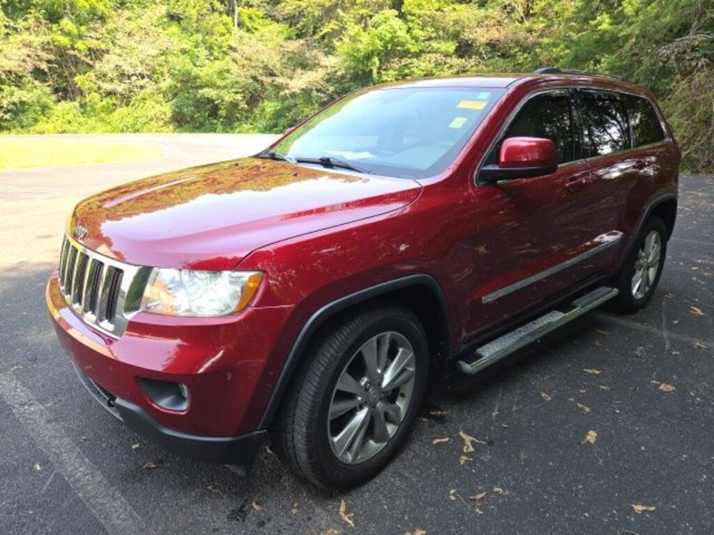 Used 2013 Jeep Grand Cherokee Laredo SUV