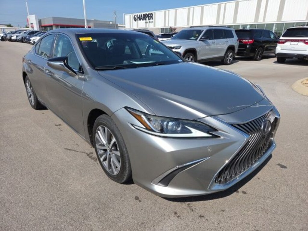 Used 2019 Lexus ES 300h Sedan