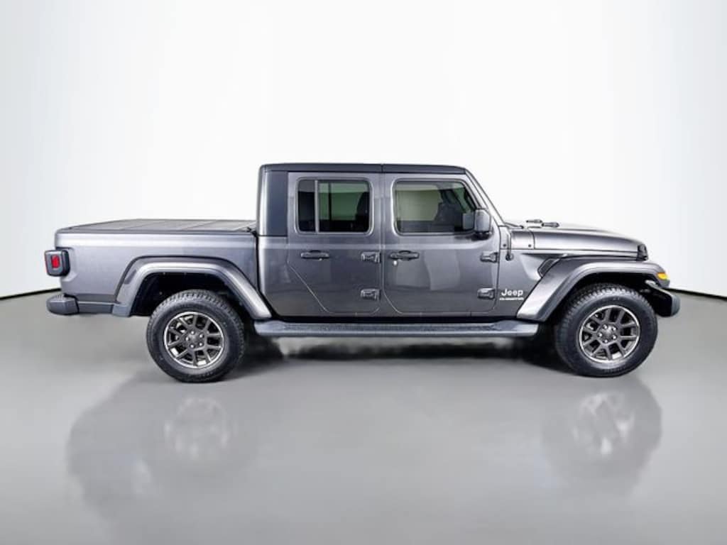 Used 2021 Jeep Gladiator Overland Truck Crew Cab