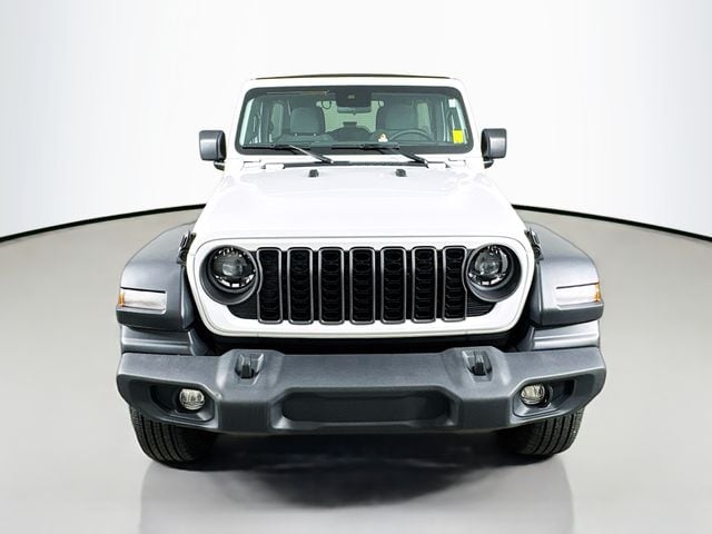 Used 2024 Jeep Wrangler 4-Door Sport S with VIN 1C4PJXDG9RW281298 for sale in Alcoa, TN