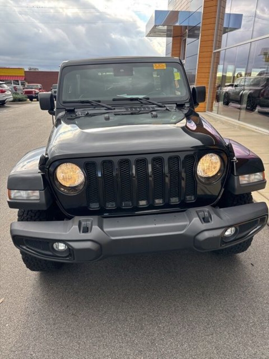 Used 2021 Jeep Wrangler Unlimited Sahara Altitude SUV