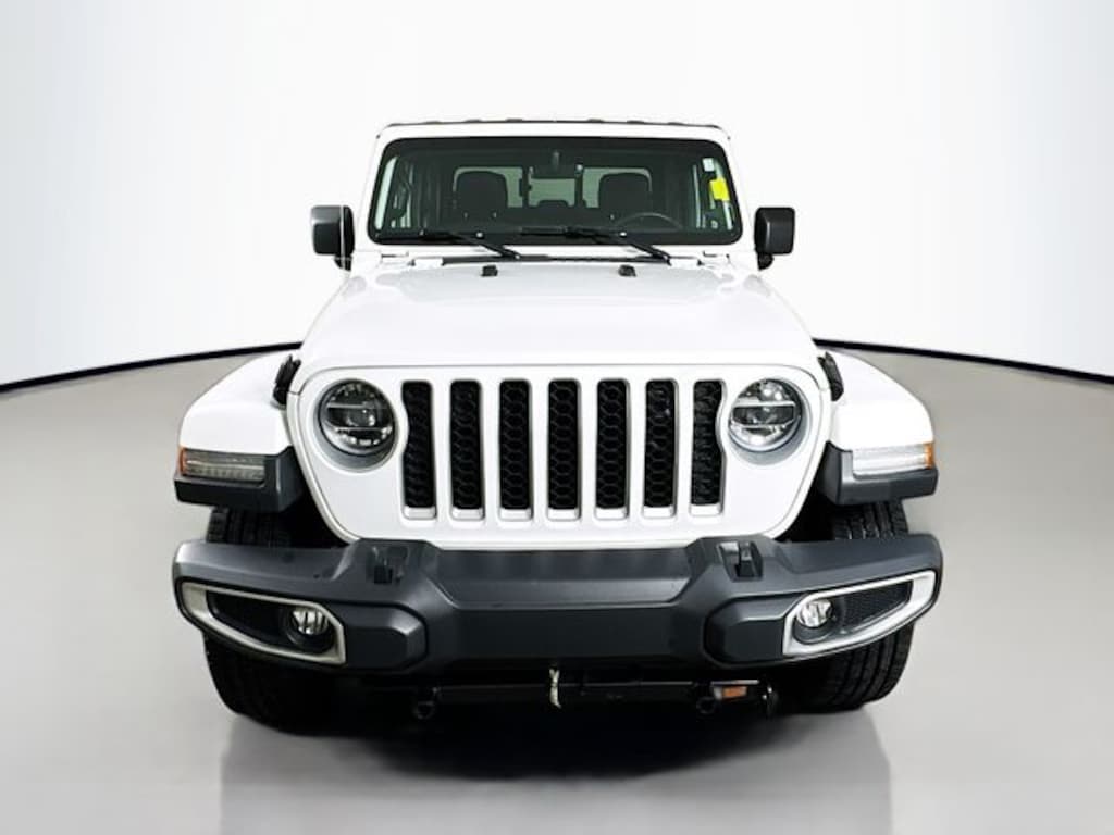 Used 2020 Jeep Gladiator Overland Truck Crew Cab