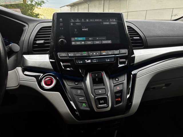 Used 2021 Honda Odyssey Touring Van
