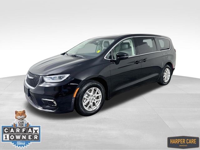2024 Chrysler Pacifica