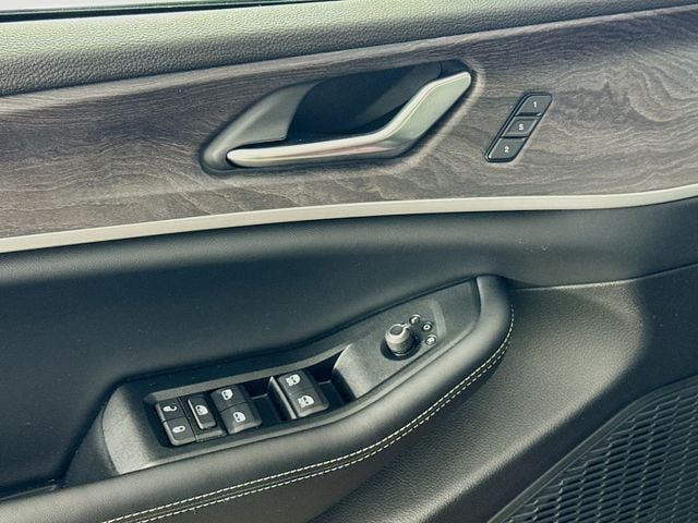 2025 Jeep Grand Cherokee L Limited - Photo 21