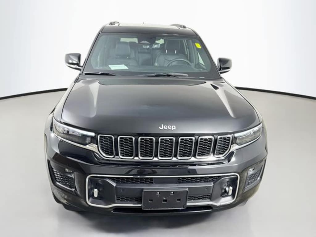 Used 2023 Jeep Grand Cherokee L Overland SUV