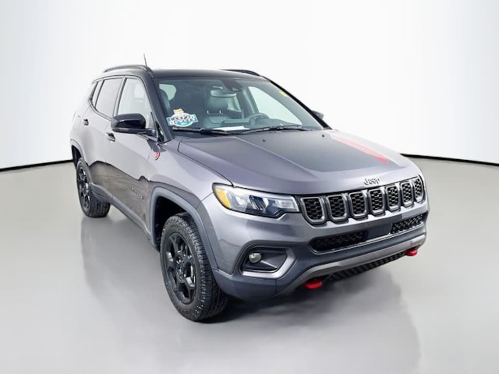 Used 2024 Jeep Compass Trailhawk SUV