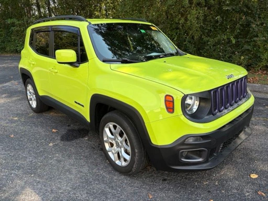 Used 2017 Jeep Renegade Latitude SUV