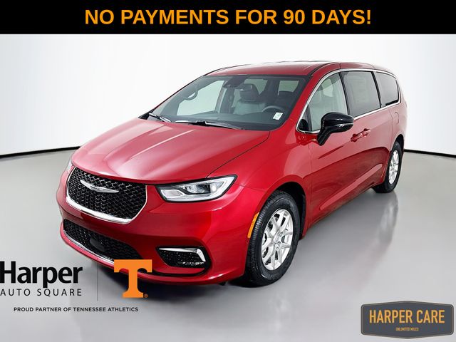 2026 Chrysler Pacifica Select's photo