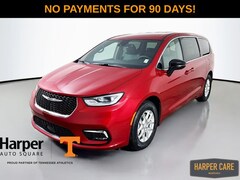 2026 Chrysler Pacifica SELECT Passenger Van