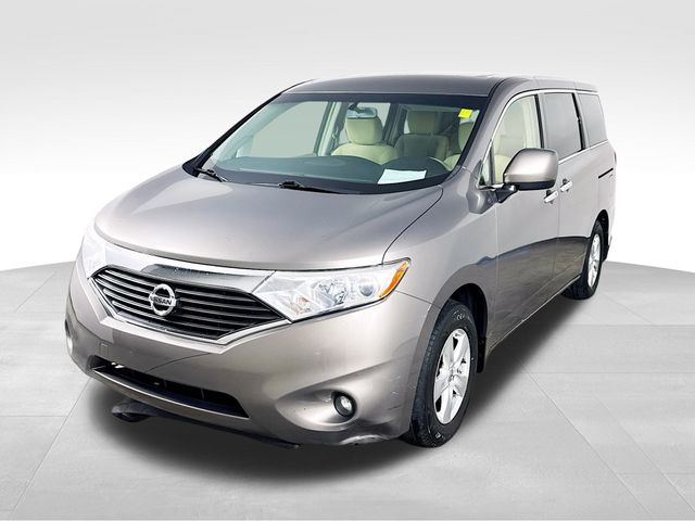 2015 Nissan Quest SV's photo