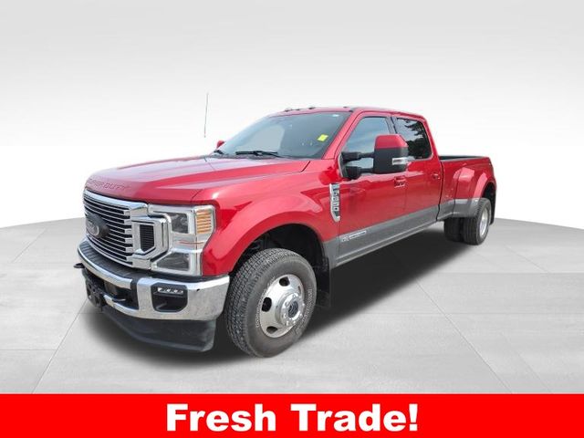 2022 Ford F-350 Lariat 4x4 Crew Cab 8' Box DRW's photo