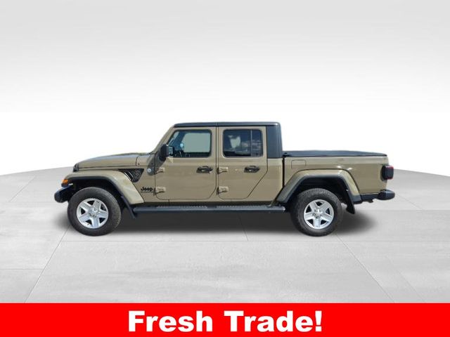 2020 Jeep Gladiator Sport