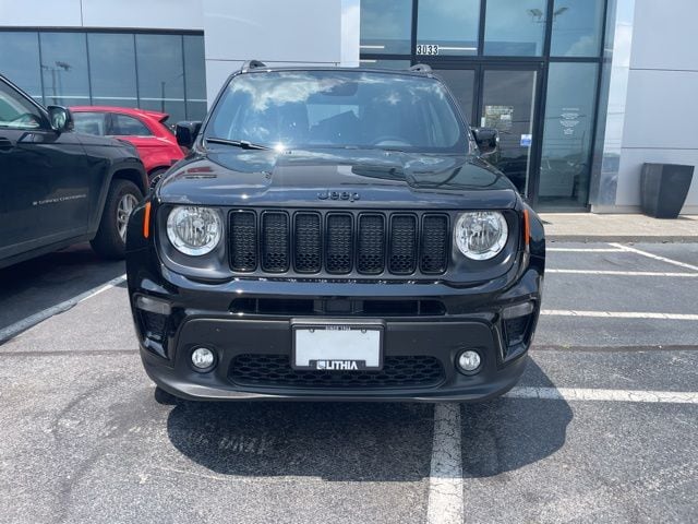 Used 2022 Jeep Renegade Altitude with VIN ZACNJDE14NPN70870 for sale in Alcoa, TN