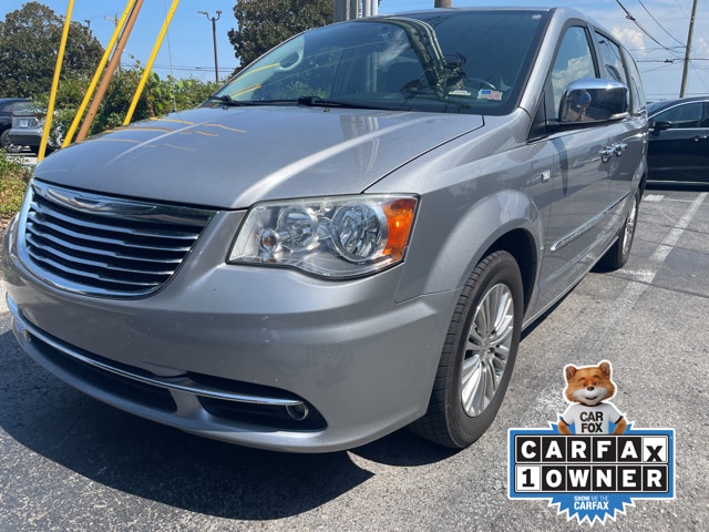 Used 2014 Chrysler Town & Country Touring-L with VIN 2C4RC1CG0ER409397 for sale in Alcoa, TN