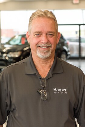 Staff member Eddie Miles from f564897b4748