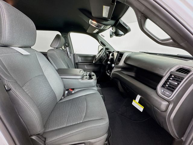 2025 RAM 2500 Tradesman - Photo 28