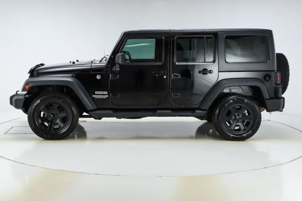 Used 2013 Jeep Wrangler Unlimited Sport SUV
