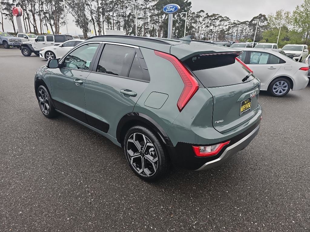 New 2025 Kia Niro EX Touring SUV