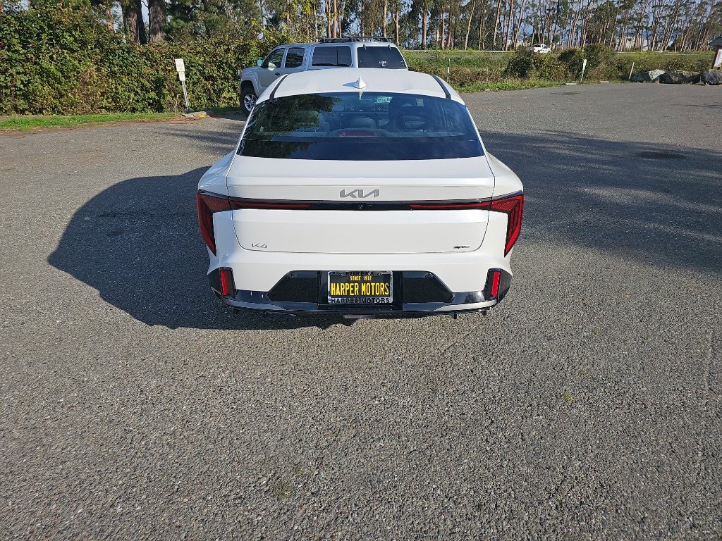 New 2025 Kia K4 GT-Line Sedan