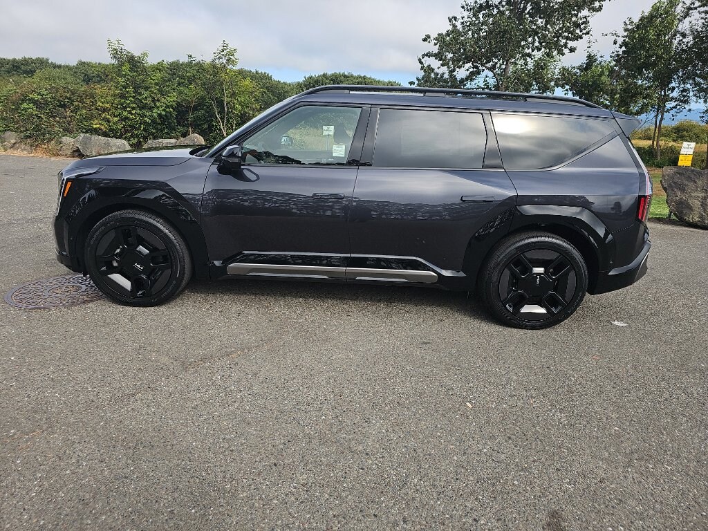 New 2026 Kia EV9 GT-Line SUV