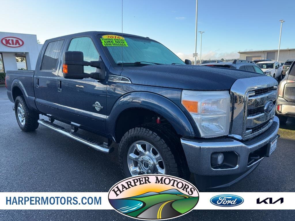 2016 Ford F-250 Super Duty Lariat's photo