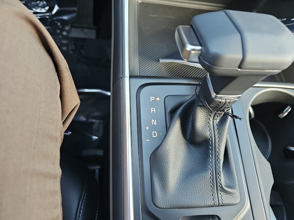 2026 Kia Carnival LXS - Photo 18