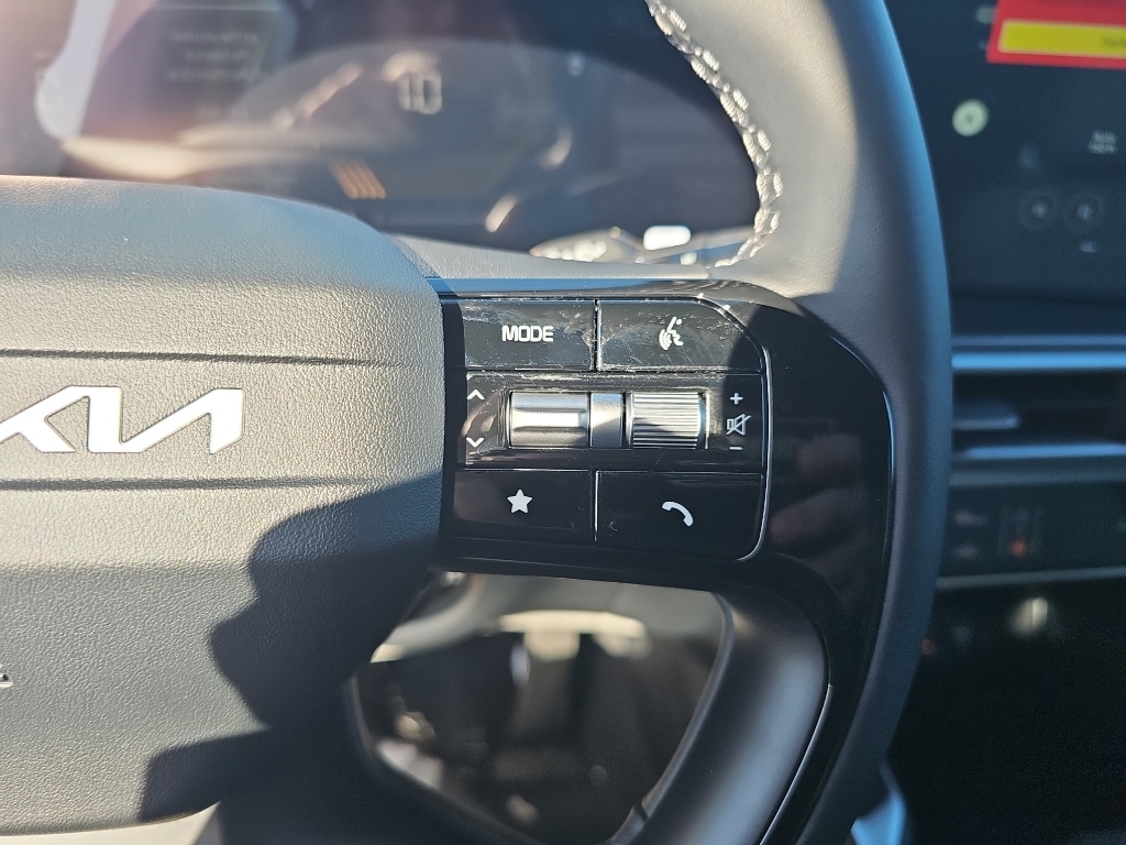 2026 Kia Sorento EX - Photo 13