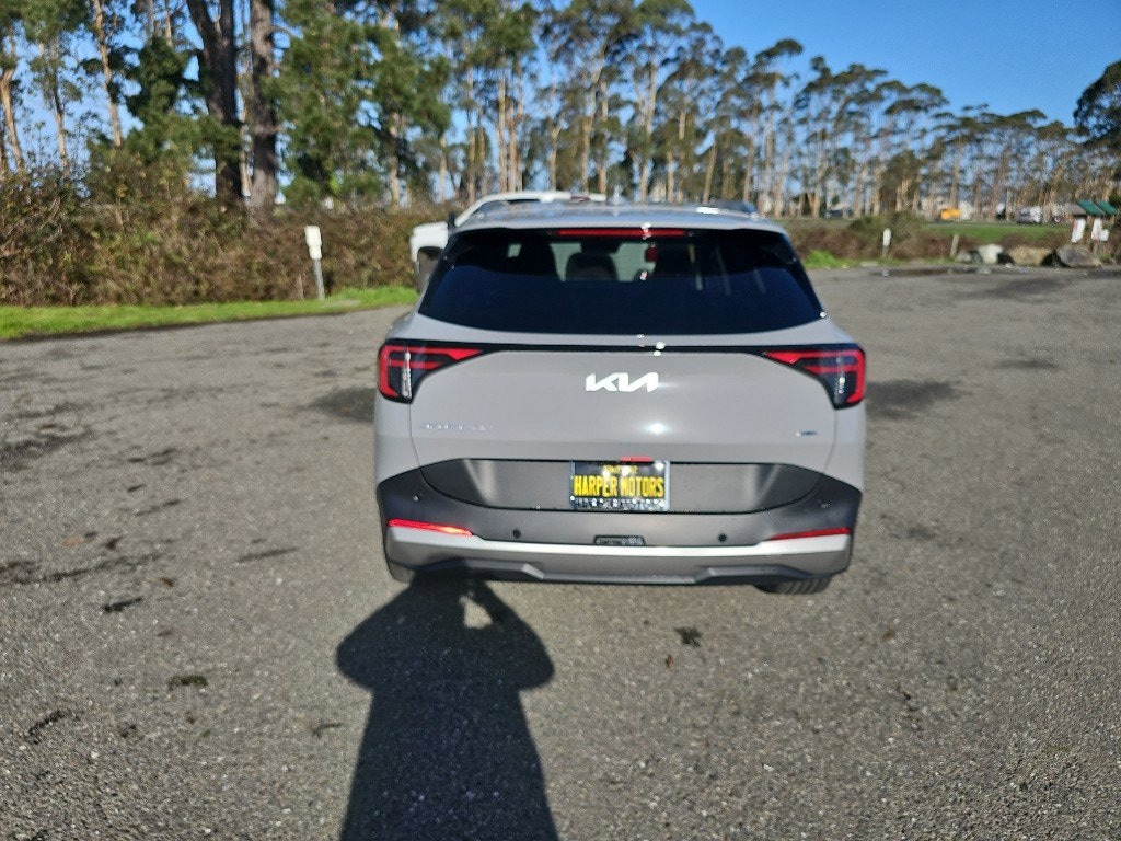 New 2026 Kia Sportage Hybrid EX SUV