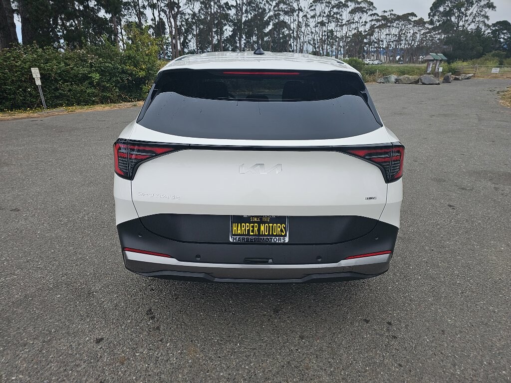 New 2026 Kia Sportage Hybrid LX SUV