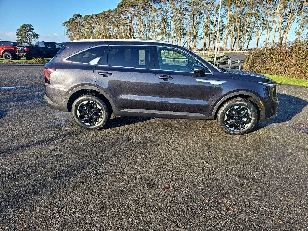 New 2026 Kia Sorento S SUV