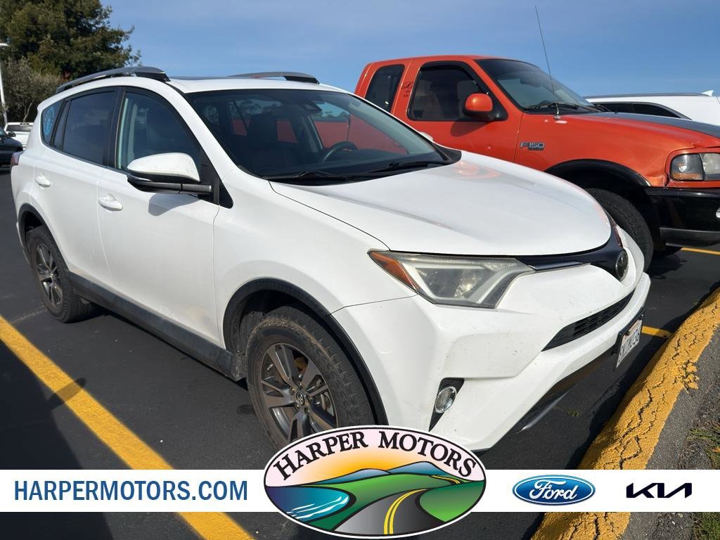 2018 Toyota RAV4 XLE