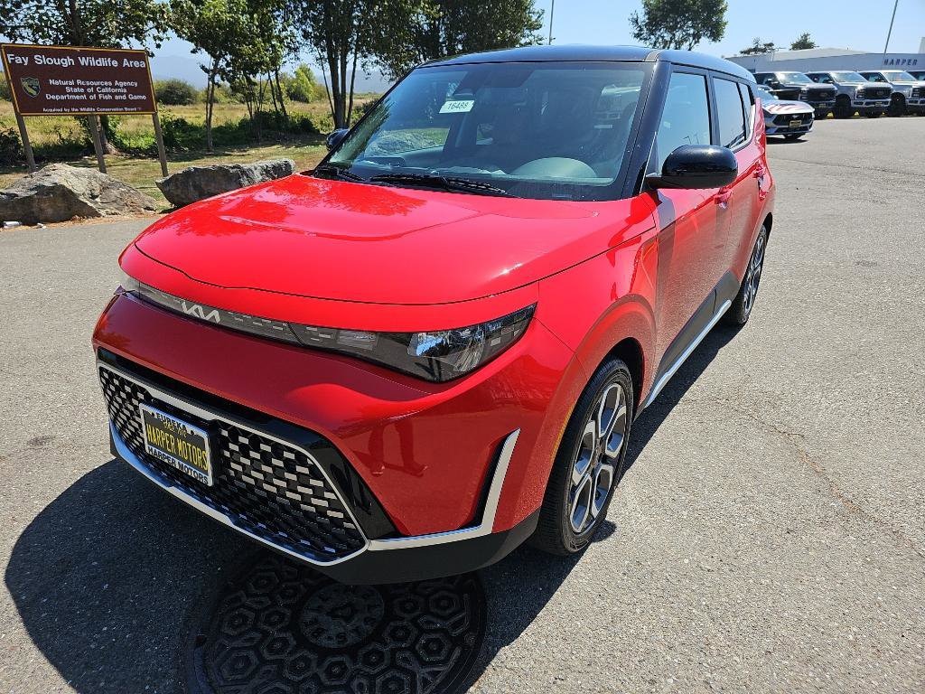 2025 Kia Soul EX's photo