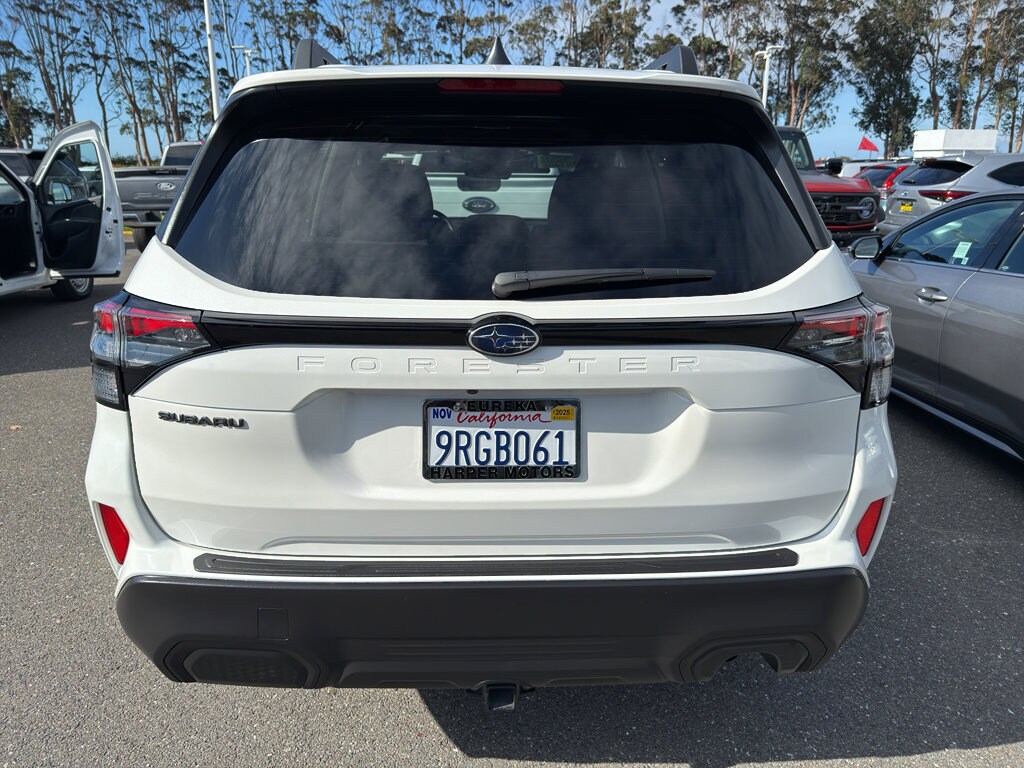 Used 2025 Subaru Forester Premium Premium AWD