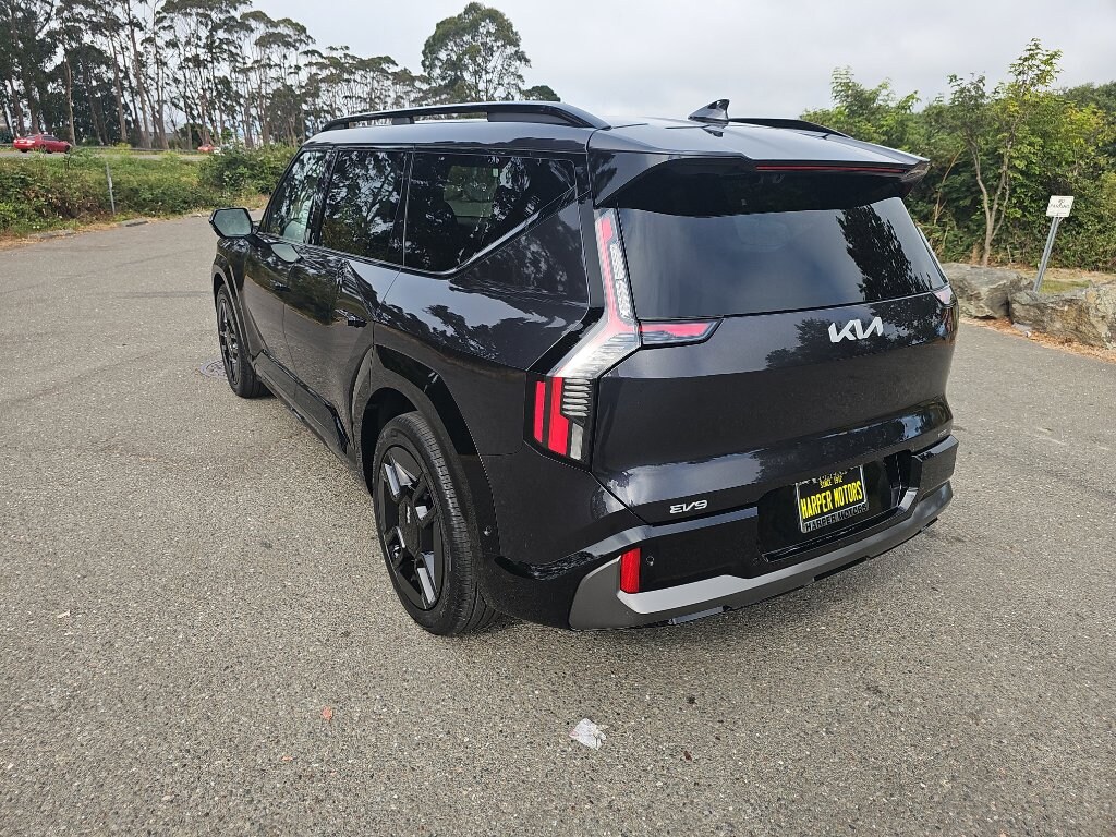 New 2026 Kia EV9 GT-Line SUV
