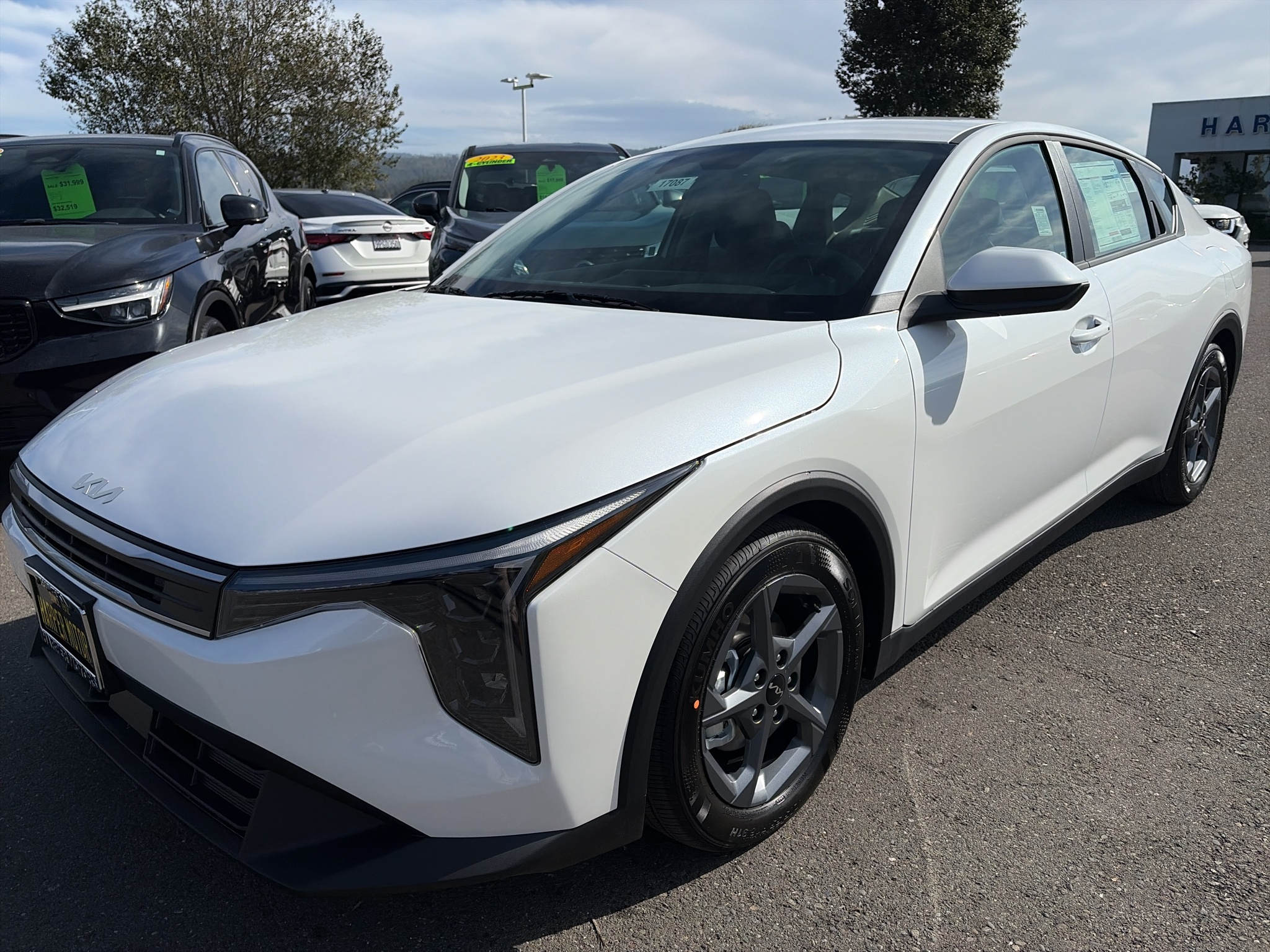 2026 Kia K4 LXS