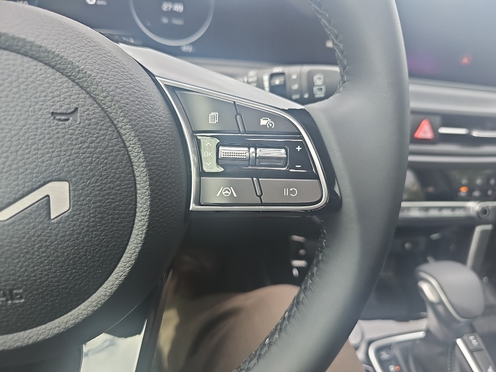 2026 Kia Seltos EX - Photo 13