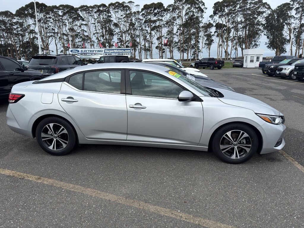 Used 2022 Nissan Sentra SV SV CVT