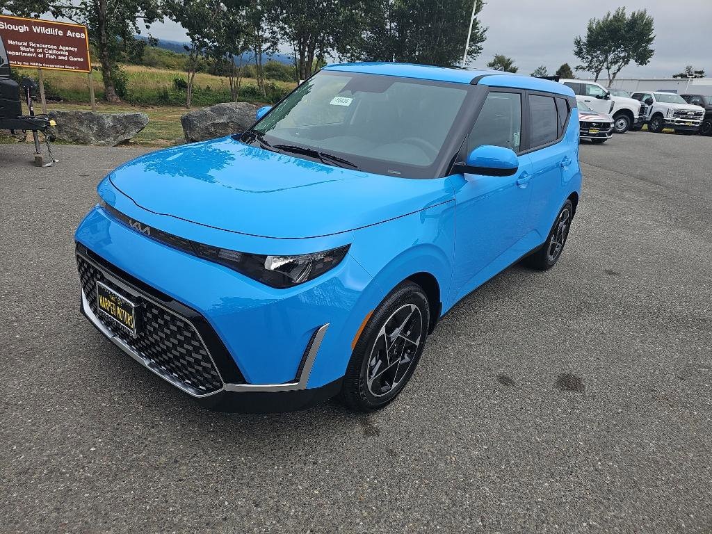 2025 Kia Soul EX's photo