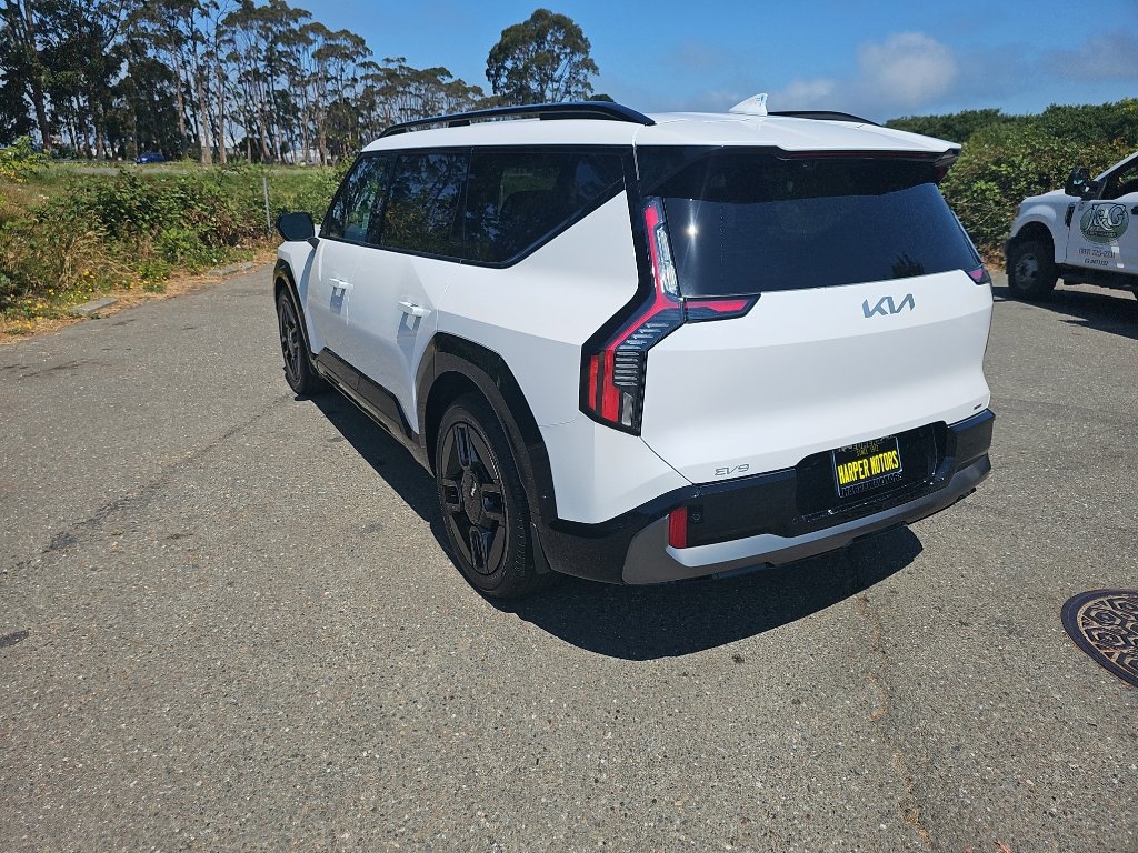New 2026 Kia EV9 GT-Line SUV