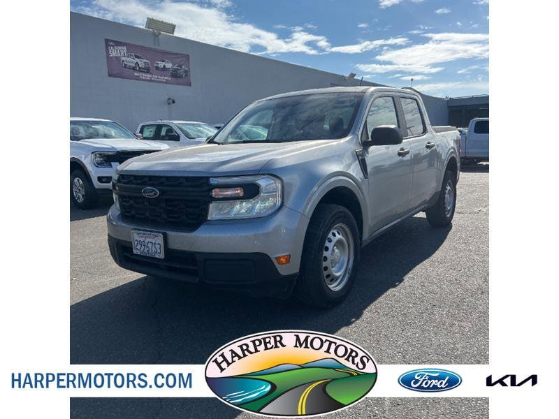 2023 Ford Maverick XL's photo