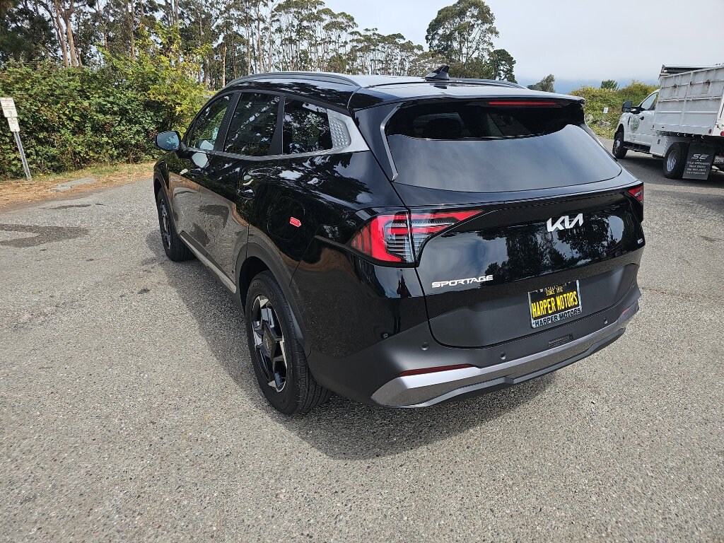 New 2026 Kia Sportage EX SUV