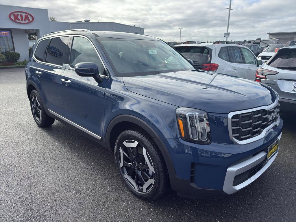 2025 Kia Telluride S's photo