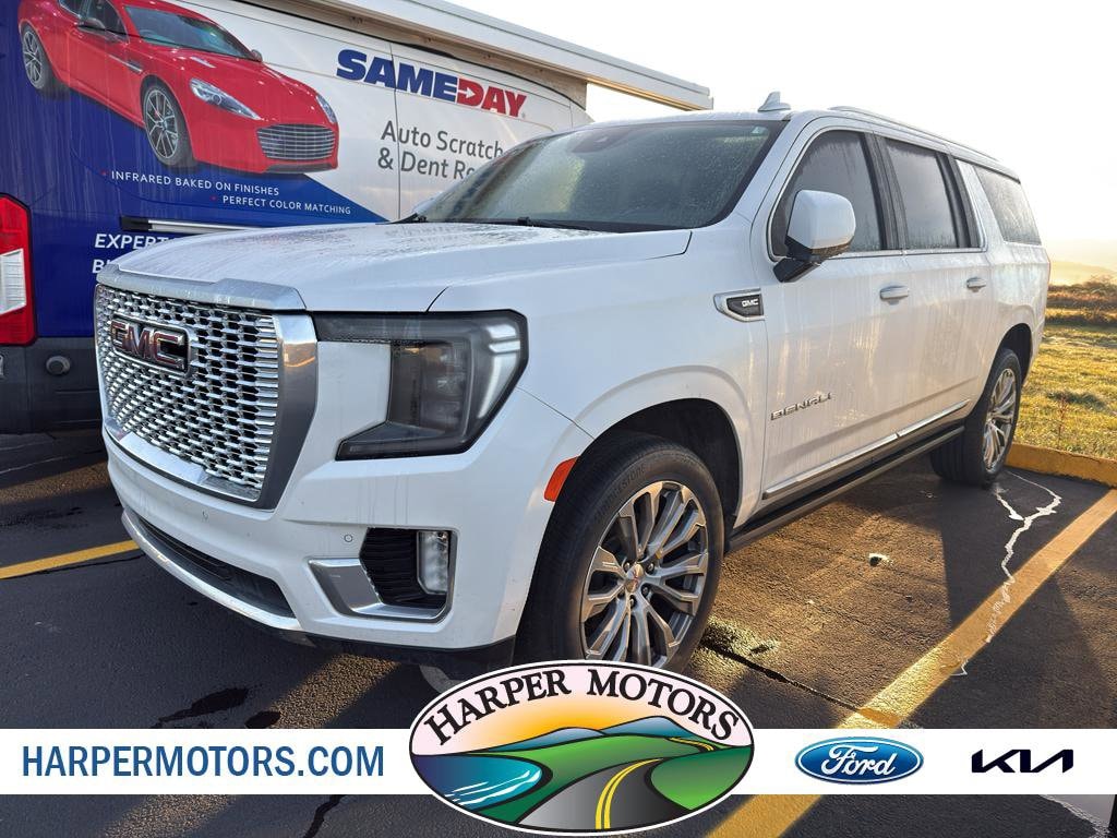 2023 GMC Yukon XL Denali's photo