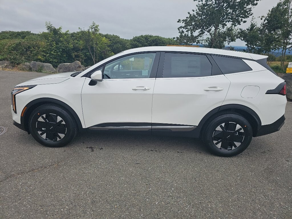 New 2026 Kia Sportage Hybrid LX SUV