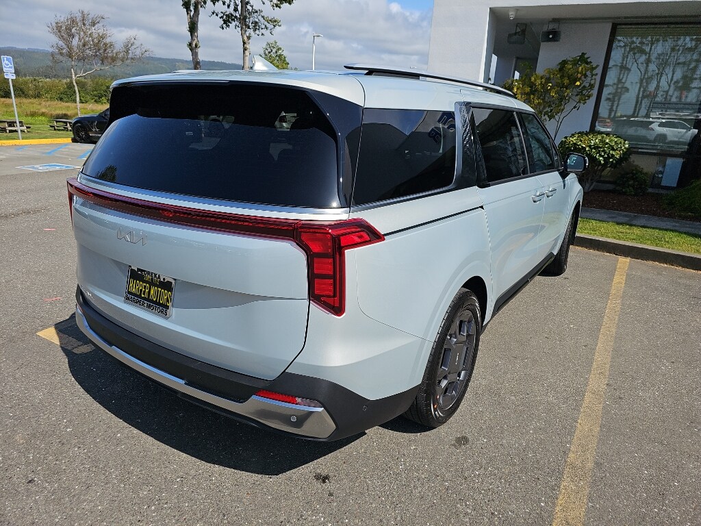2026 Kia Carnival SX - Photo 9