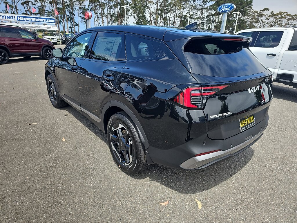 New 2026 Kia Sportage Hybrid S SUV