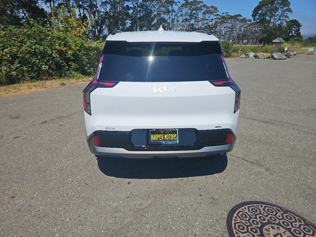 New 2026 Kia EV9 GT-Line SUV