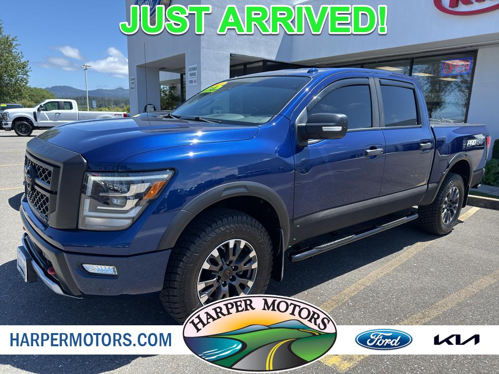 2021 Nissan Titan PRO-4X 4X4 Crew Cab's photo