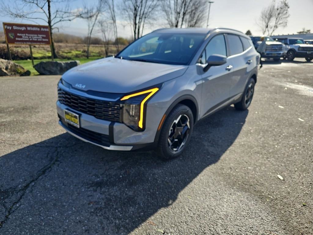 New 2026 Kia Sportage Hybrid EX SUV
